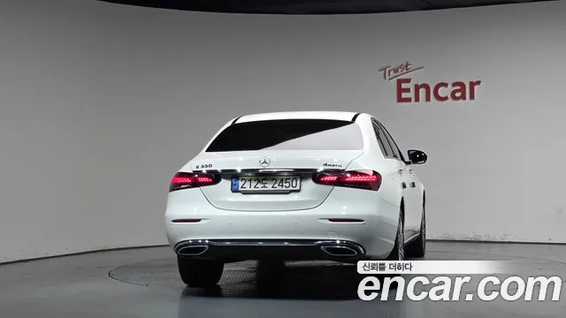 Mercedes-Benz E-Class E-класс W213 E350 4MATIC Exclusive — Фото автомобиля 3