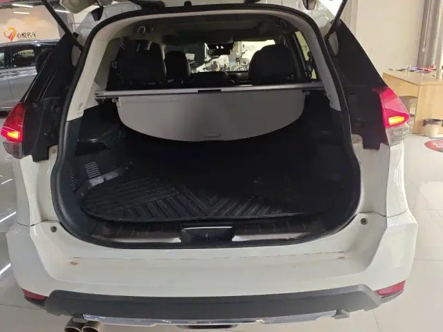 Nissan X-Trail — Фото автомобиля 8
