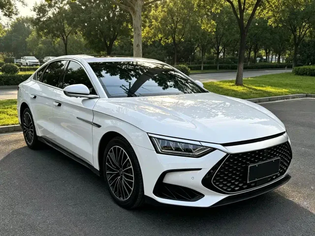 BYD Han — Фото автомобиля 3