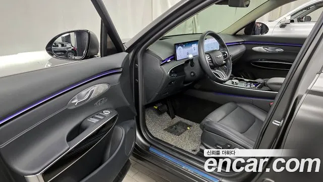 Genesis GV70 2.5T Бензин AWD — Фото автомобиля 10