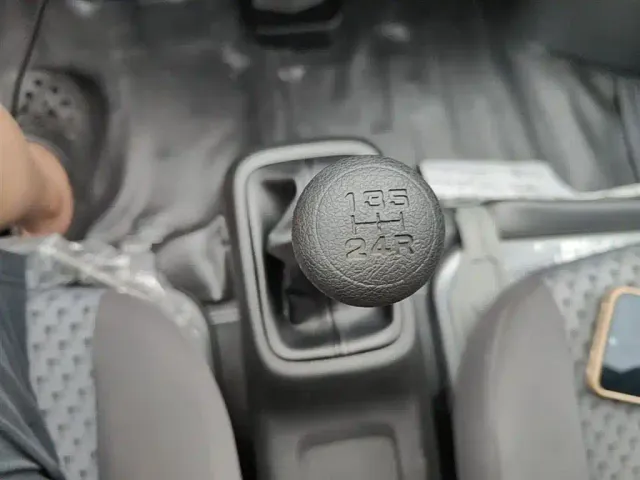 Wuling Zhiguang — Фото автомобиля 13