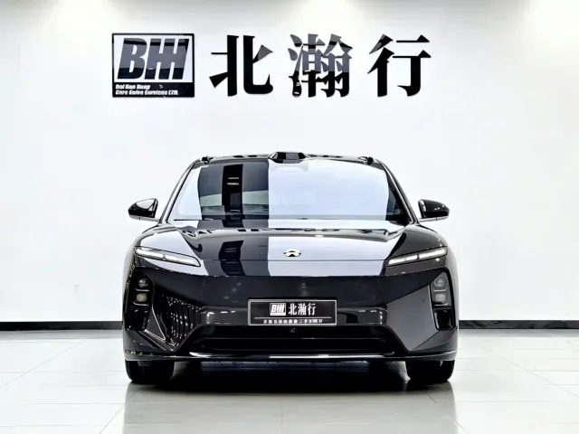 Nio ET5 Touring — Фото автомобиля 2