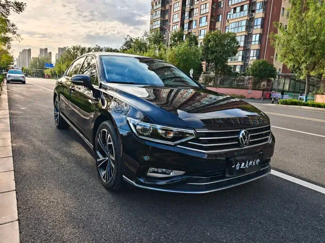 Volkswagen Magotan — Фото автомобиля 2