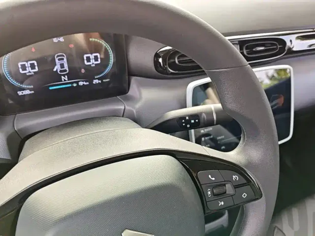Leapmotor T03 — Фото автомобиля 9