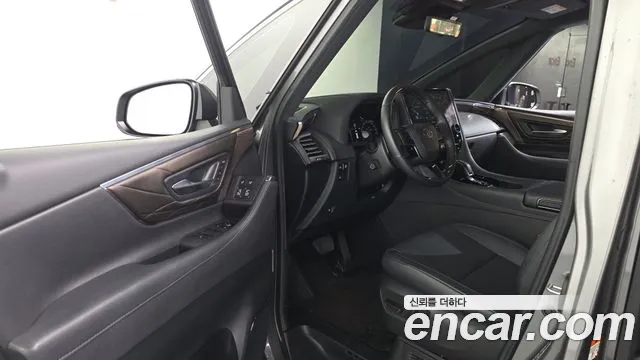 Toyota Alphard — Фото автомобиля 8