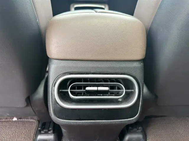 Leapmotor Leapmotor C11 2023 Range Extender 180 Comfort Edition — Фото автомобиля 12