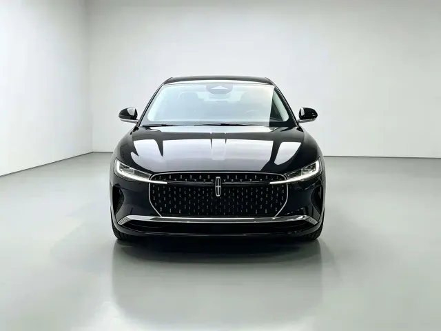 Lincoln Z — Фото автомобиля 2