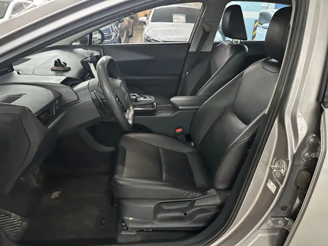 Toyota bZ3 — Фото автомобиля 8
