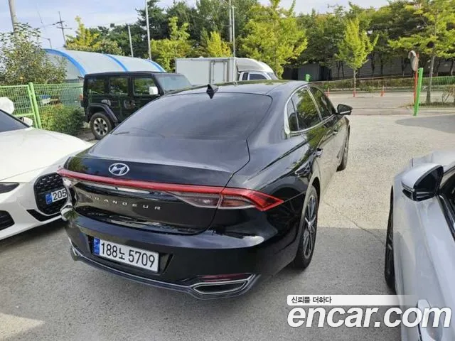 Hyundai Grandeur Grandeur (New) — Фото автомобиля 5