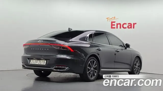 Hyundai Grandeur New — Фото автомобиля 2