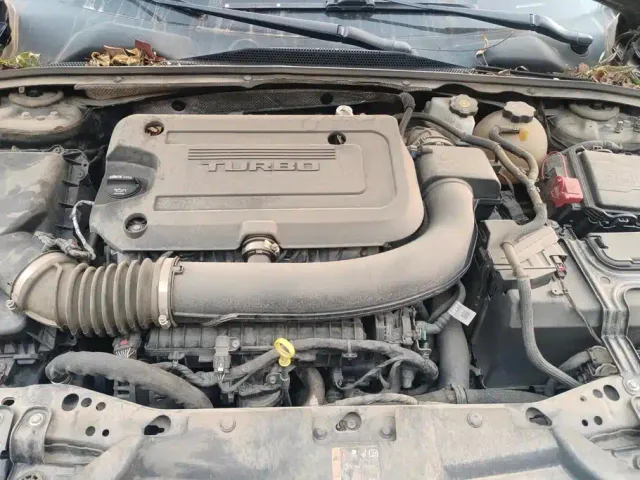 Buick Regal — Фото автомобиля 10