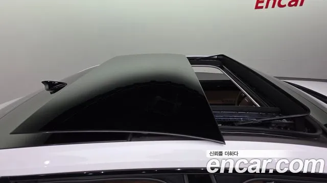 Hyundai Grandeur — Фото автомобиля 10