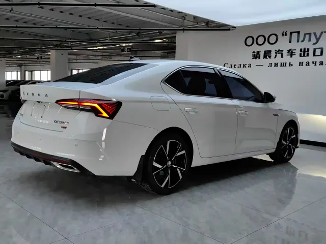 Skoda Octavia — Фото автомобиля 6