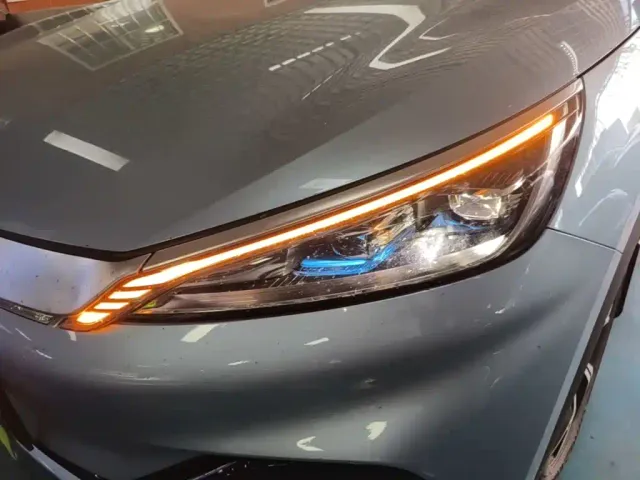 BYD Yuan PLUS — Фото автомобиля 23