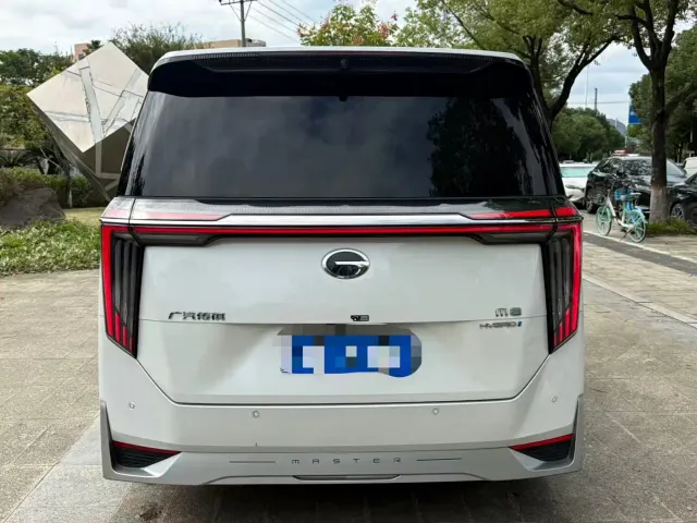 GAC Trumpchi M8 — Фото автомобиля 14
