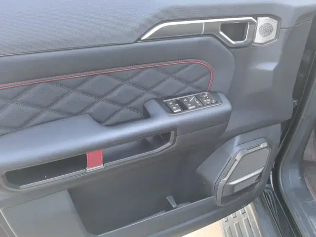 Jetour T2 — Фото автомобиля 7