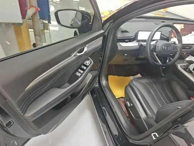 Geely Xingrui — Фото автомобиля 15