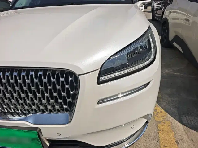 Lincoln Corsair — Фото автомобиля 23
