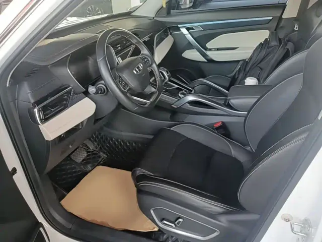 Geely Boyue — Фото автомобиля 14