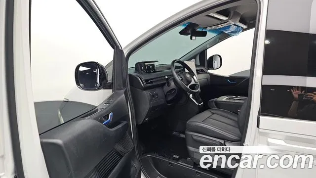 Hyundai Staria Staria L3.5 Карго 3 места — Фото автомобиля 10