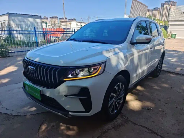 Фотография автомобиля — Geely Vision X6