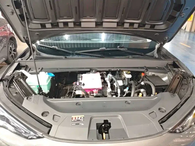 Geely Galaxy E5 — Фото автомобиля 19