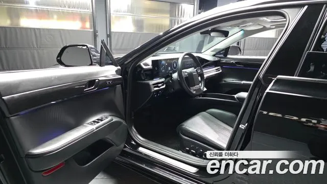 Hyundai Grandeur GN7 — Фото автомобиля 15