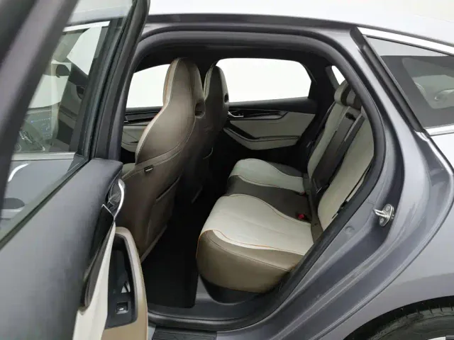 BYD Qin PLUS — Фото автомобиля 15