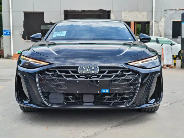 Audi A6L — Фото автомобиля 2