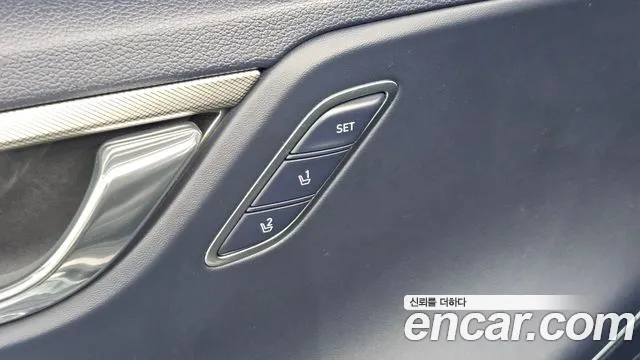 Hyundai Grandeur New — Фото автомобиля 28