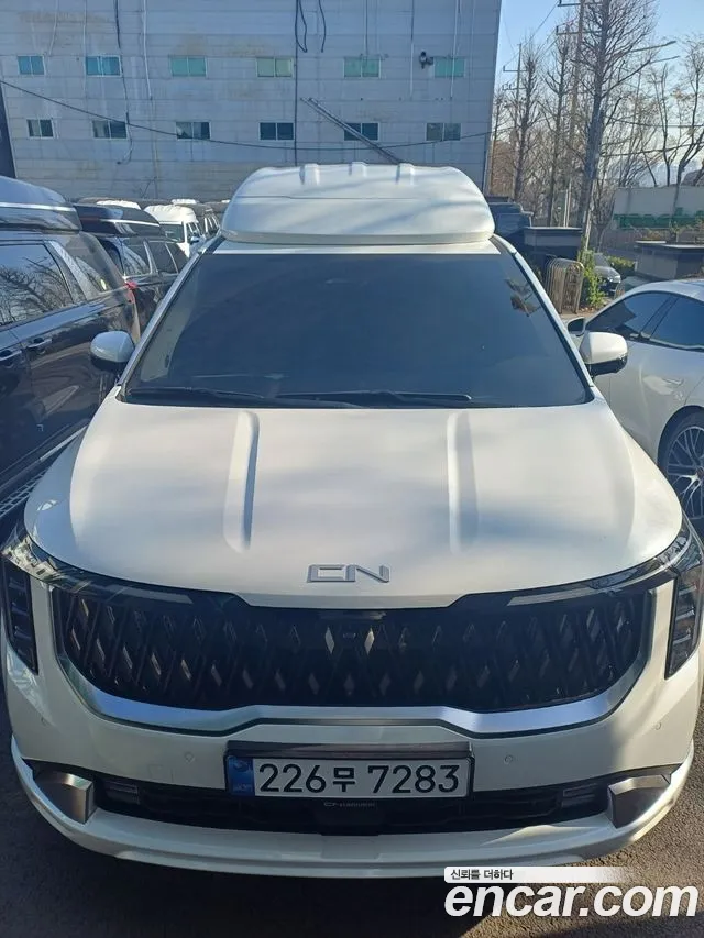 Kia Carnival Generation 4 — Фото автомобиля 6
