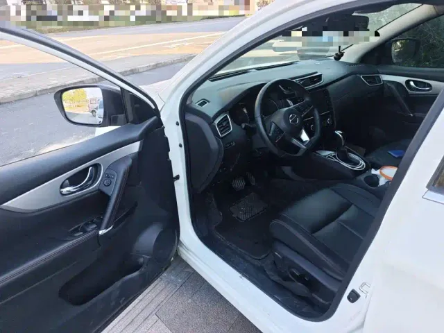 Nissan Qashqai — Фото автомобиля 12
