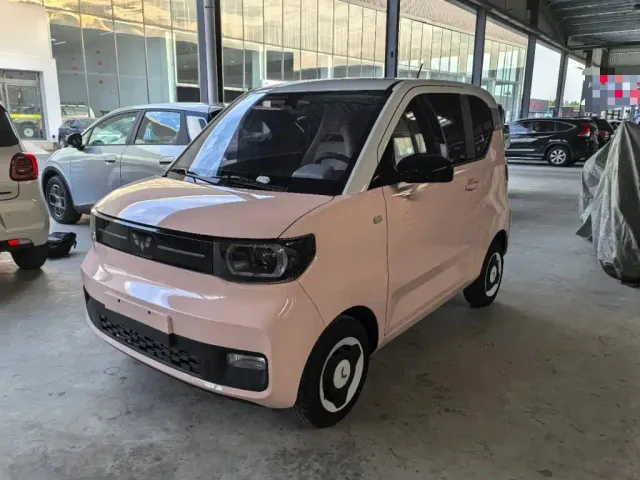 Фотография автомобиля — Wuling Hongguang Mini EV