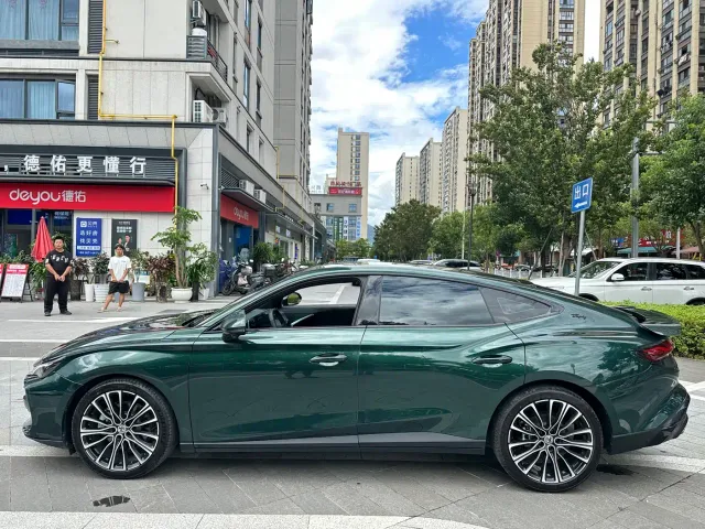 MG 7 — Фото автомобиля 3