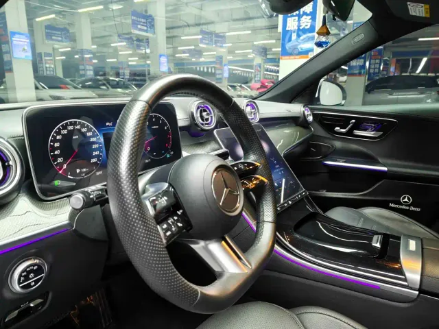 Mercedes-Benz C-Class — Фото автомобиля 8