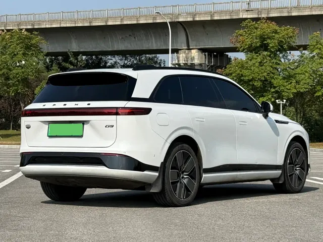 Xpeng G9 — Фото автомобиля 6