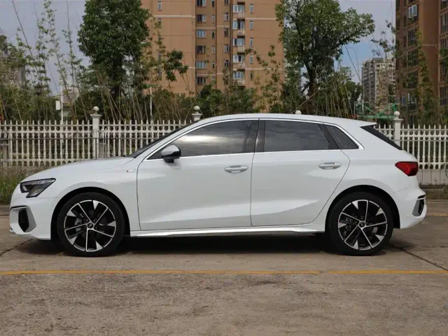 Audi A3 — Фото автомобиля 4