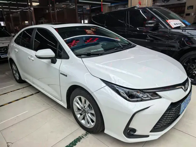 Toyota Corolla — Фото автомобиля 3