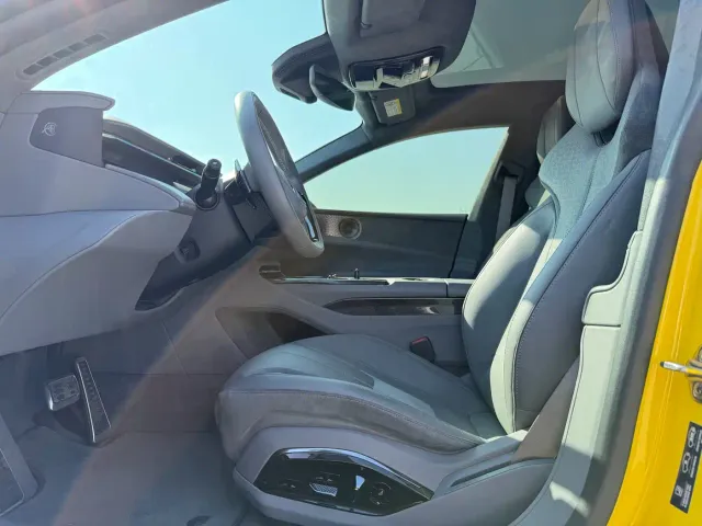 Lotus Emeya — Фото автомобиля 17