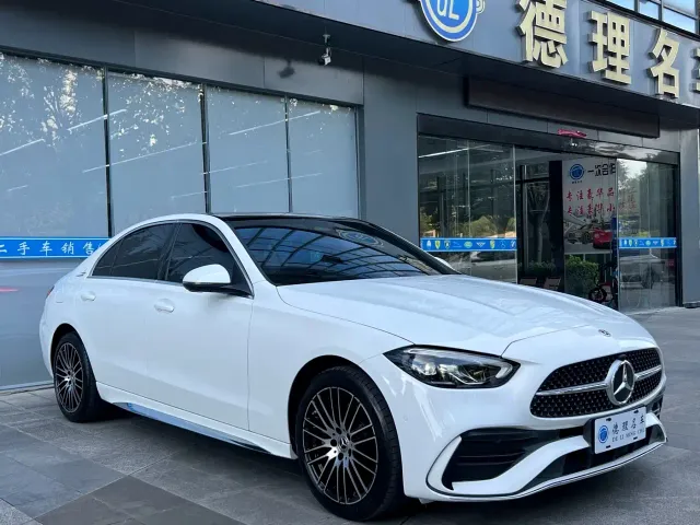 Mercedes-Benz C-Class — Фото автомобиля 4