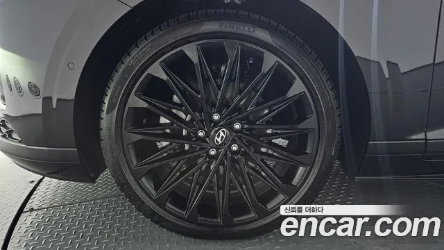 Hyundai Grandeur GN7 — Фото автомобиля 4