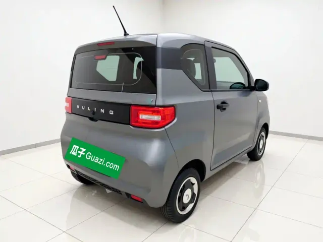 Wuling Hongguang Mini EV — Фото автомобиля 6