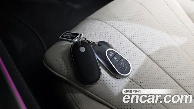 Mercedes-Benz E-Class W214 — Фото автомобиля 21