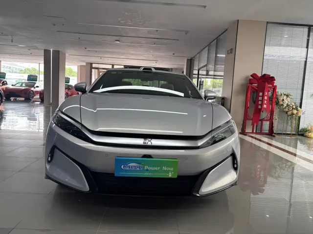 BYD Han L — Фото автомобиля 2