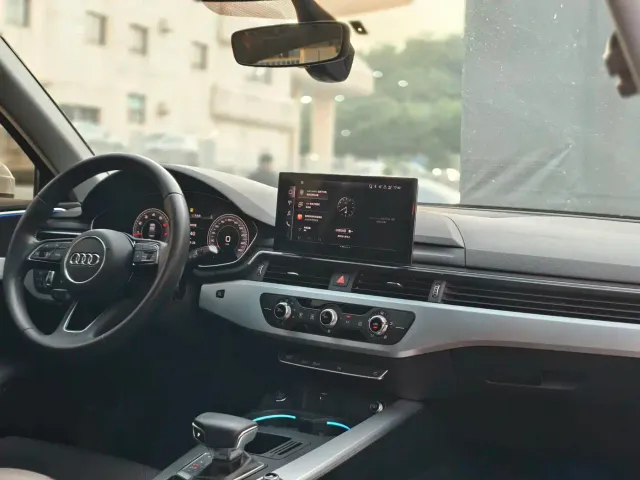 Audi A4L — Фото автомобиля 16