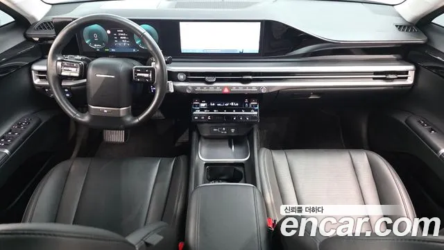 Hyundai Grandeur GN7 — Фото автомобиля 6