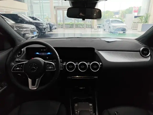 Mercedes-Benz GLA-Class — Фото автомобиля 9