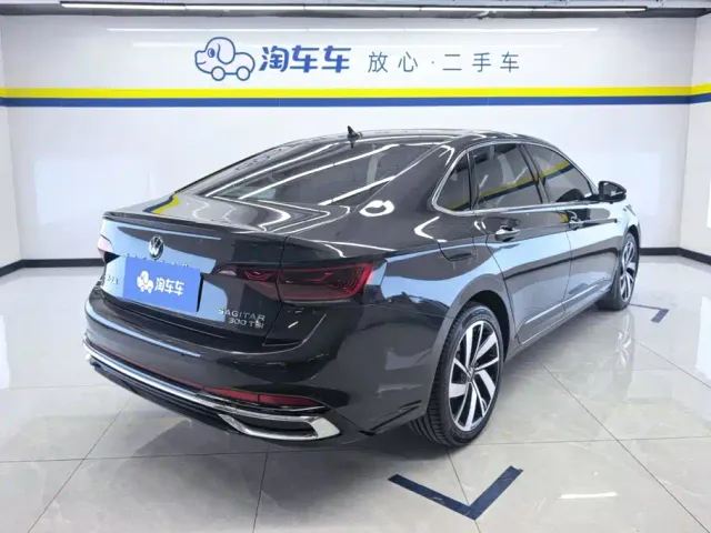 Volkswagen Sagitar — Фото автомобиля 3