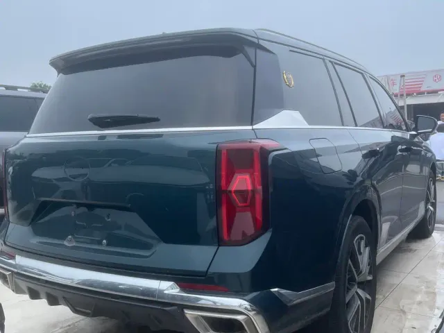 GAC Trumpchi Trumpchi GS8 2022 Hybrid Series 2.0TM 4WD Premium Edition (7-Seater) — Фото автомобиля 8