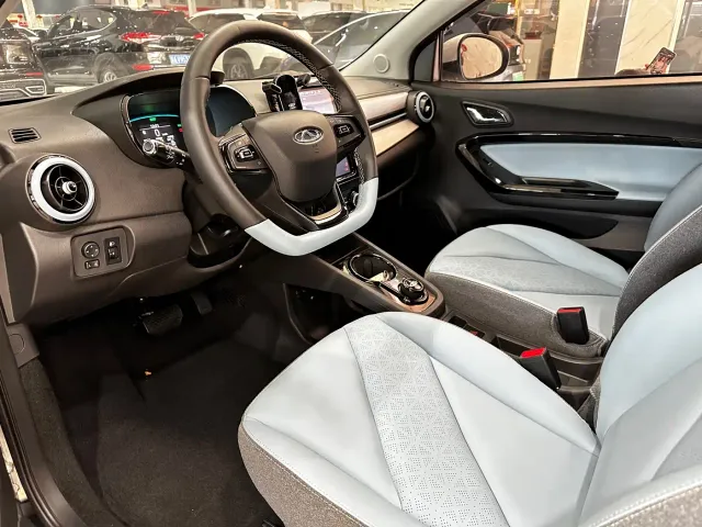 Chery eQ1 — Фото автомобиля 3